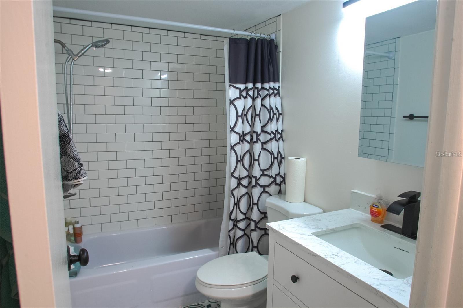 SANDALWOOD THE CONDO - Residential