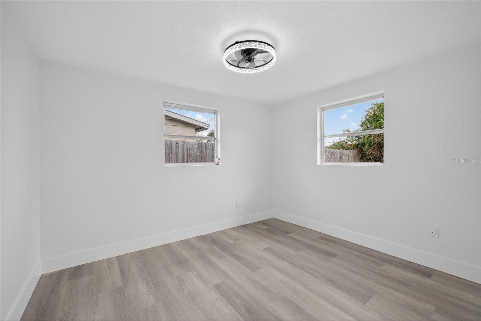 TAHITIAN HOMES - Residential