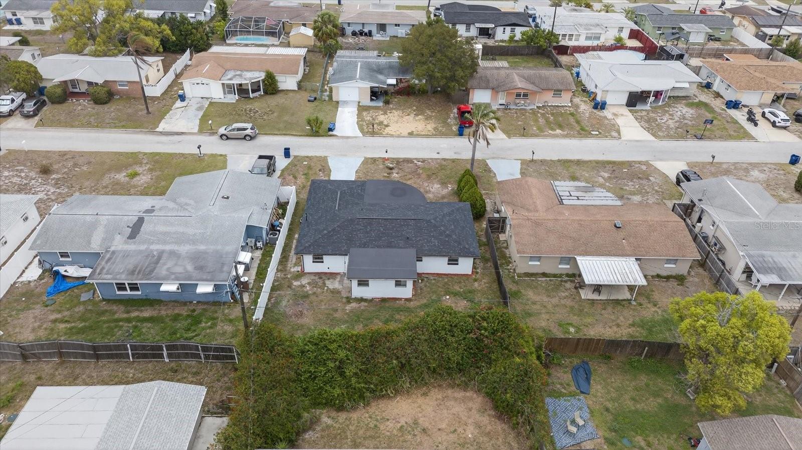 TAHITIAN HOMES - Residential