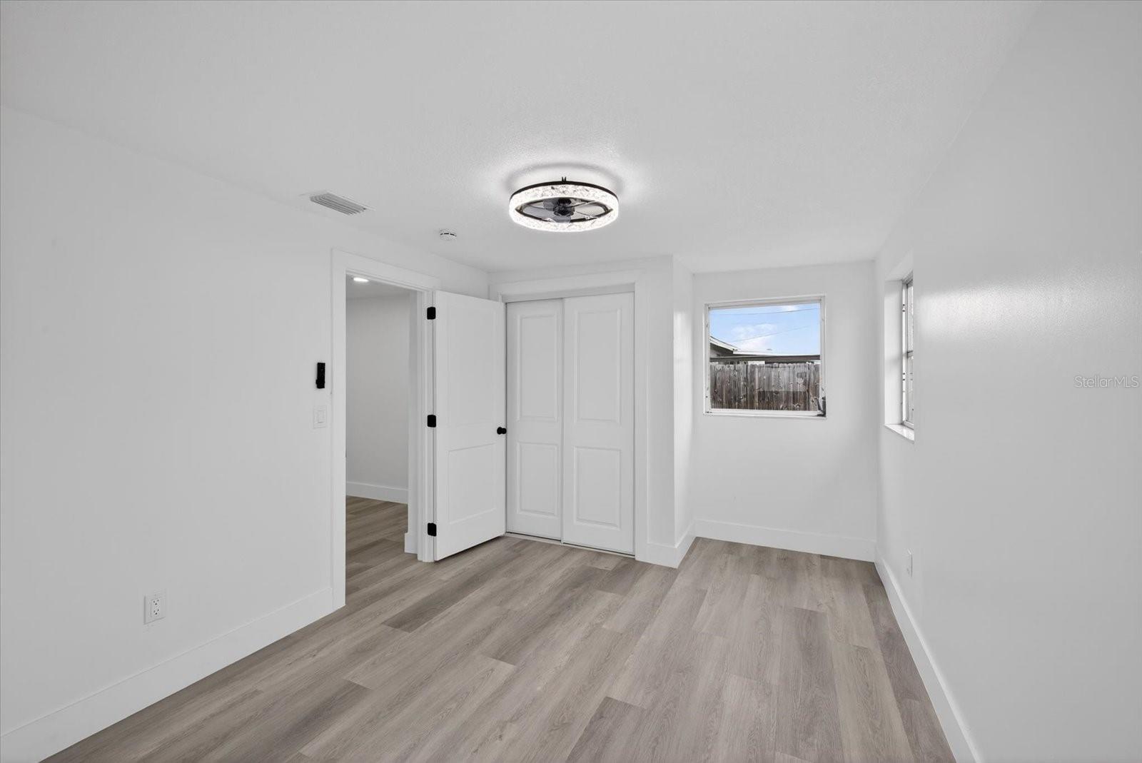 TAHITIAN HOMES - Residential