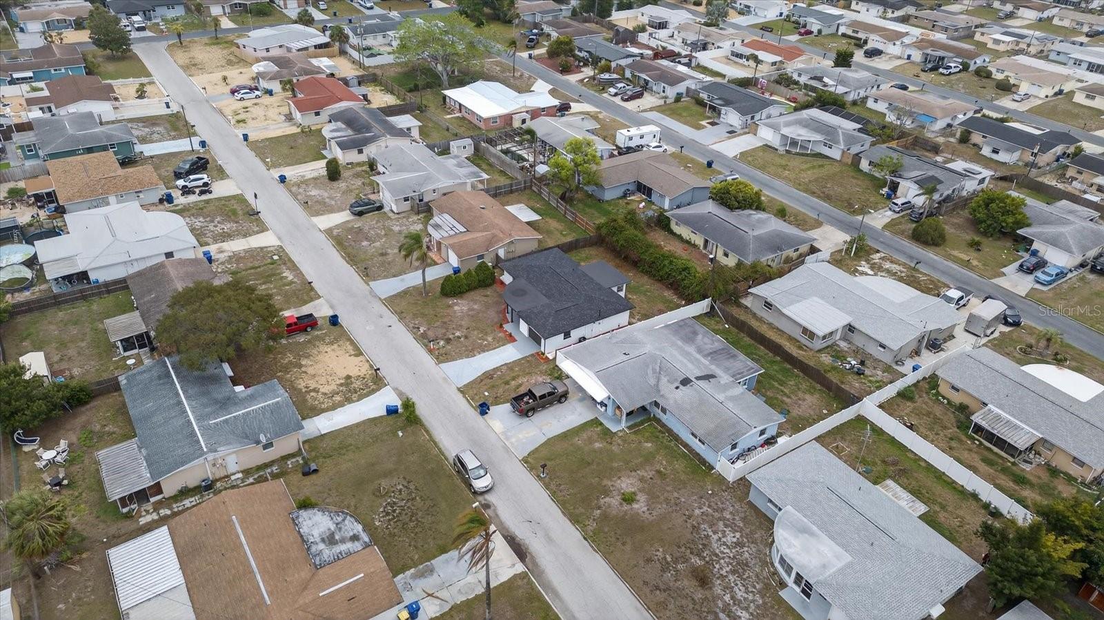 TAHITIAN HOMES - Residential