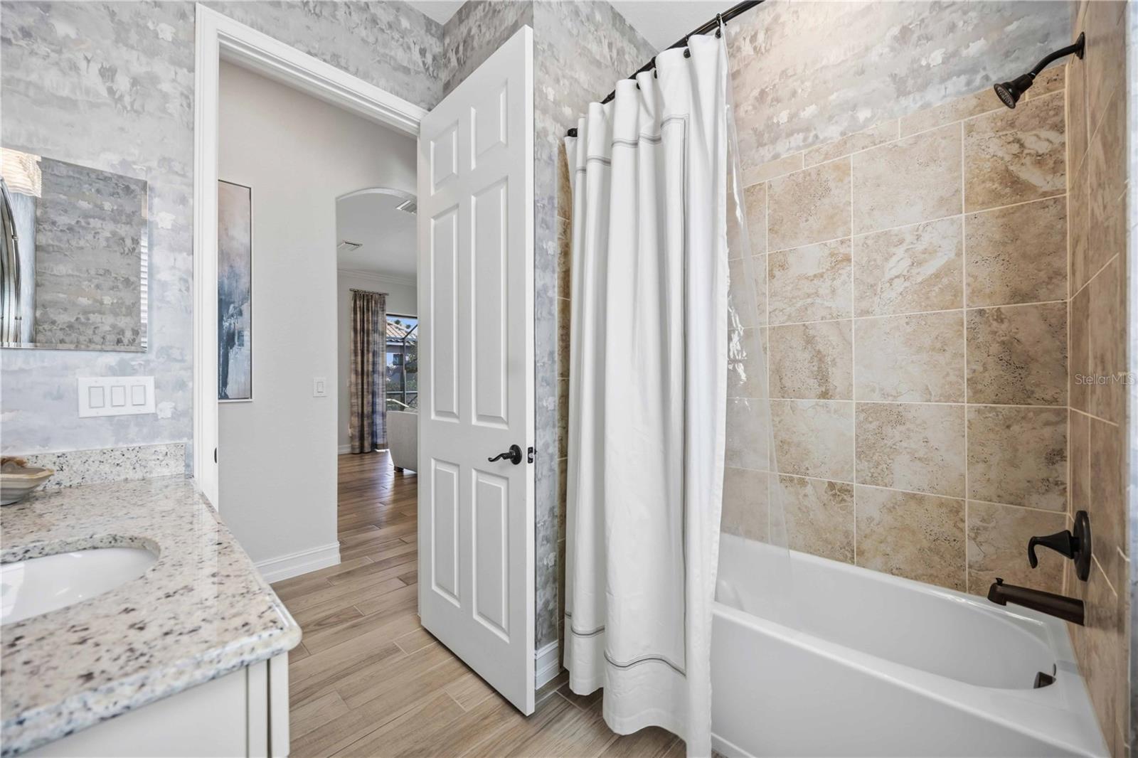 LAKEWOOD NATIONAL GOLF CLUB PH I - Residential