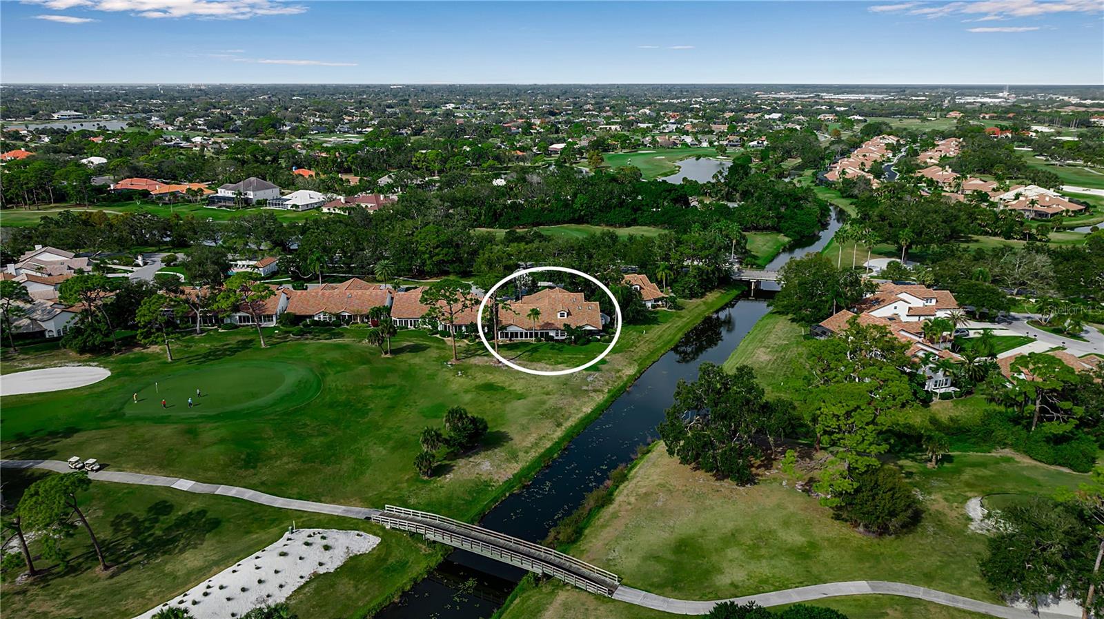 VILLA PALMERAS - Residential