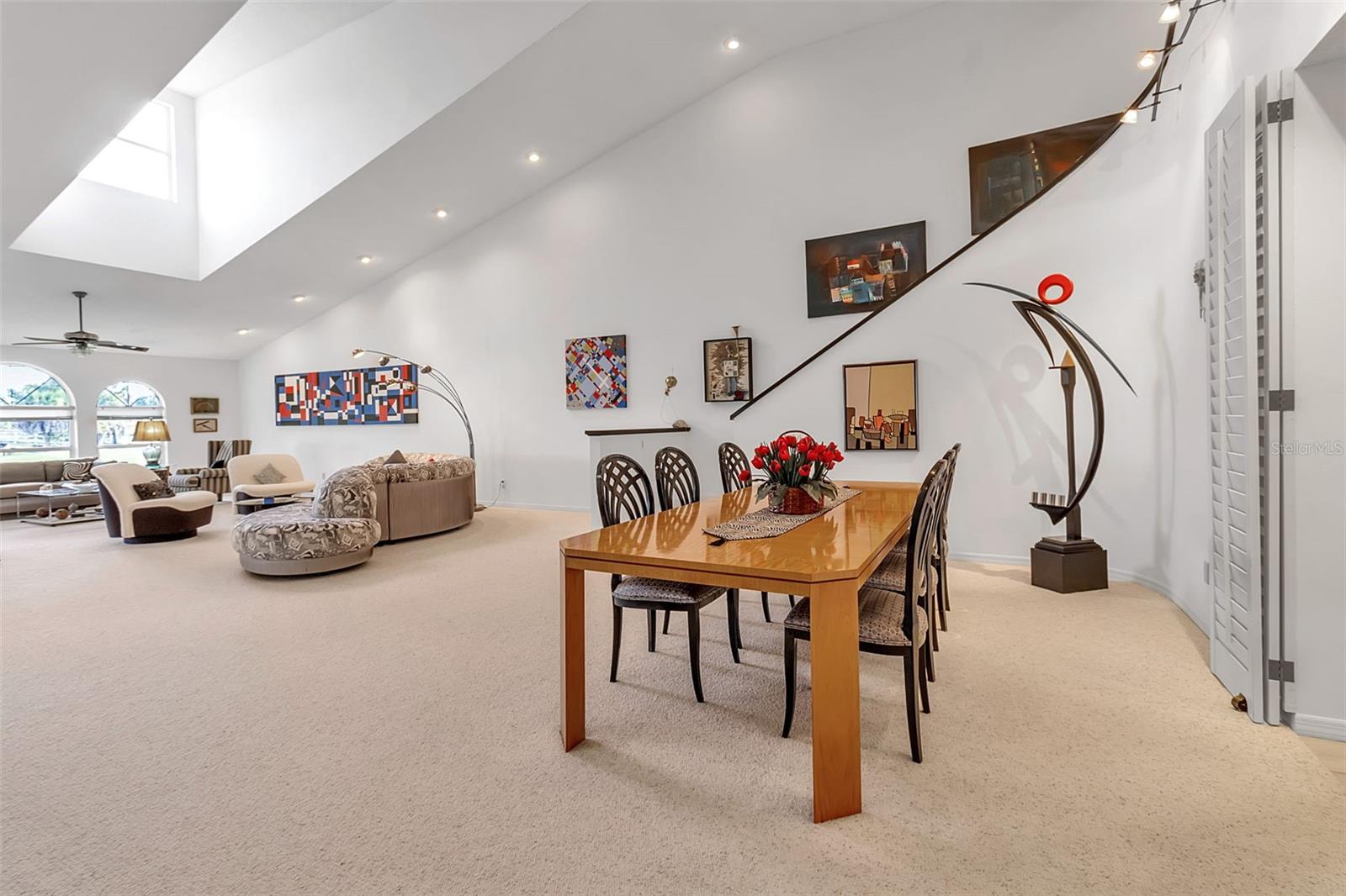 VILLA PALMERAS - Residential