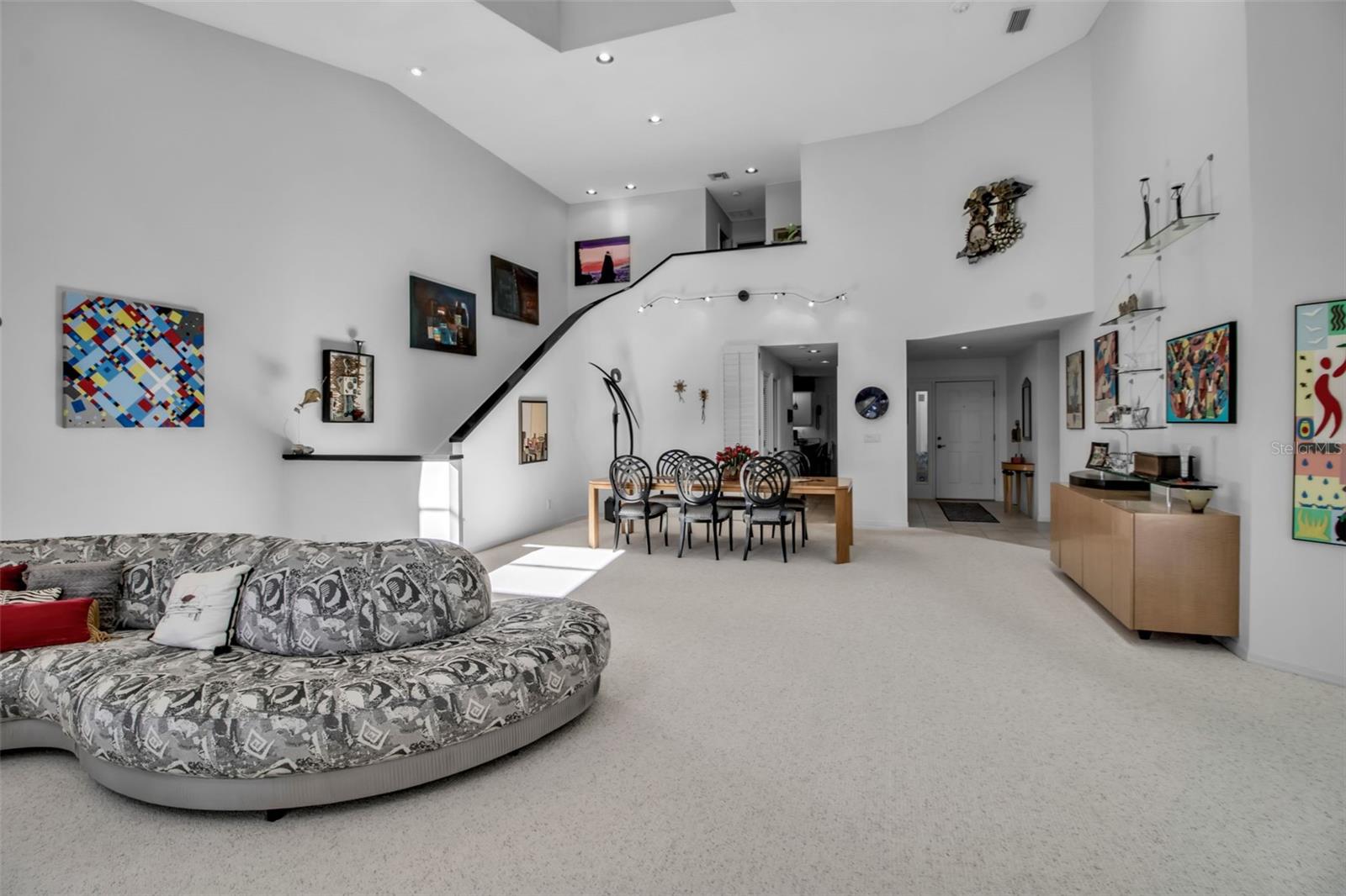 VILLA PALMERAS - Residential