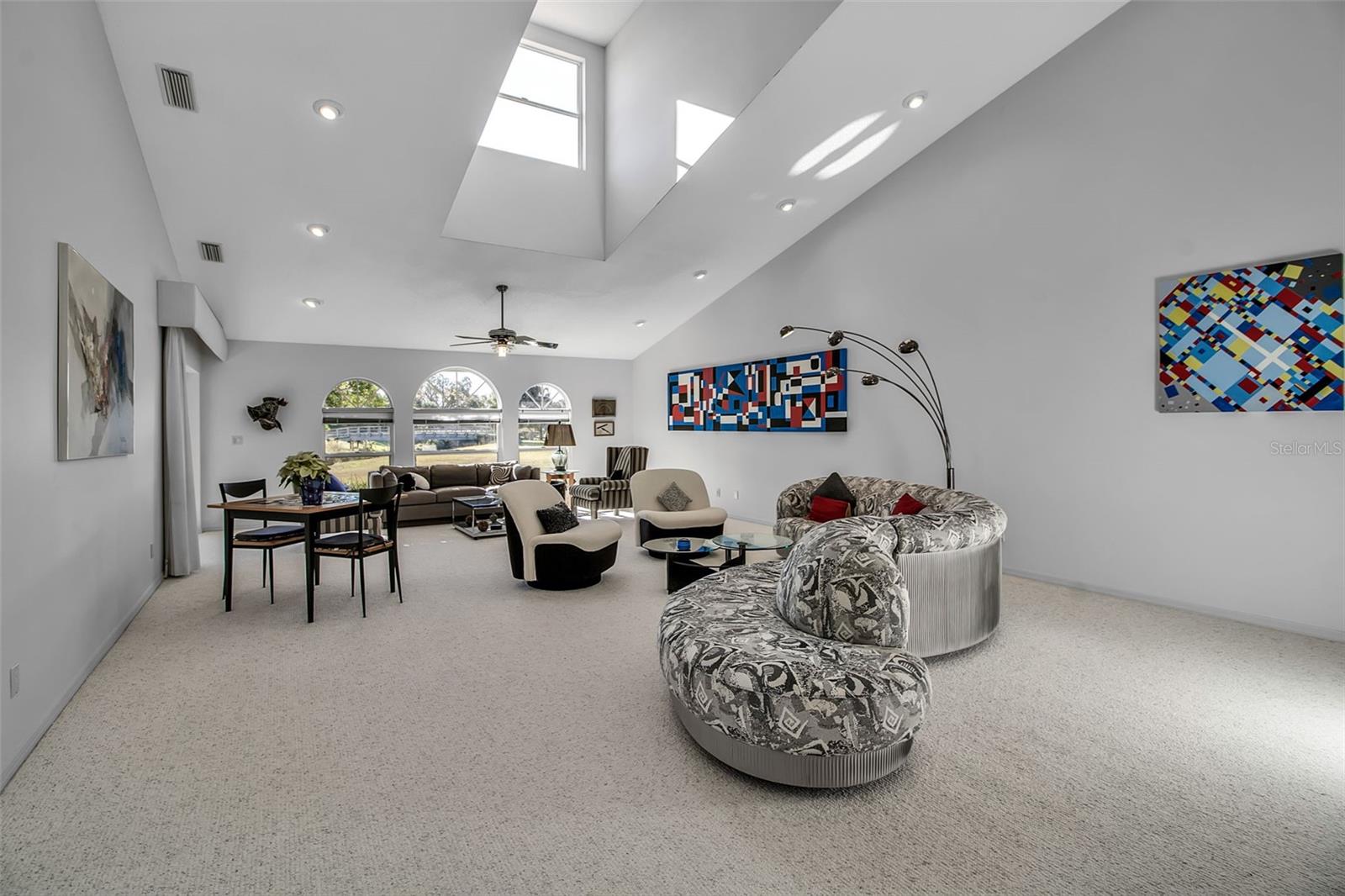 VILLA PALMERAS - Residential