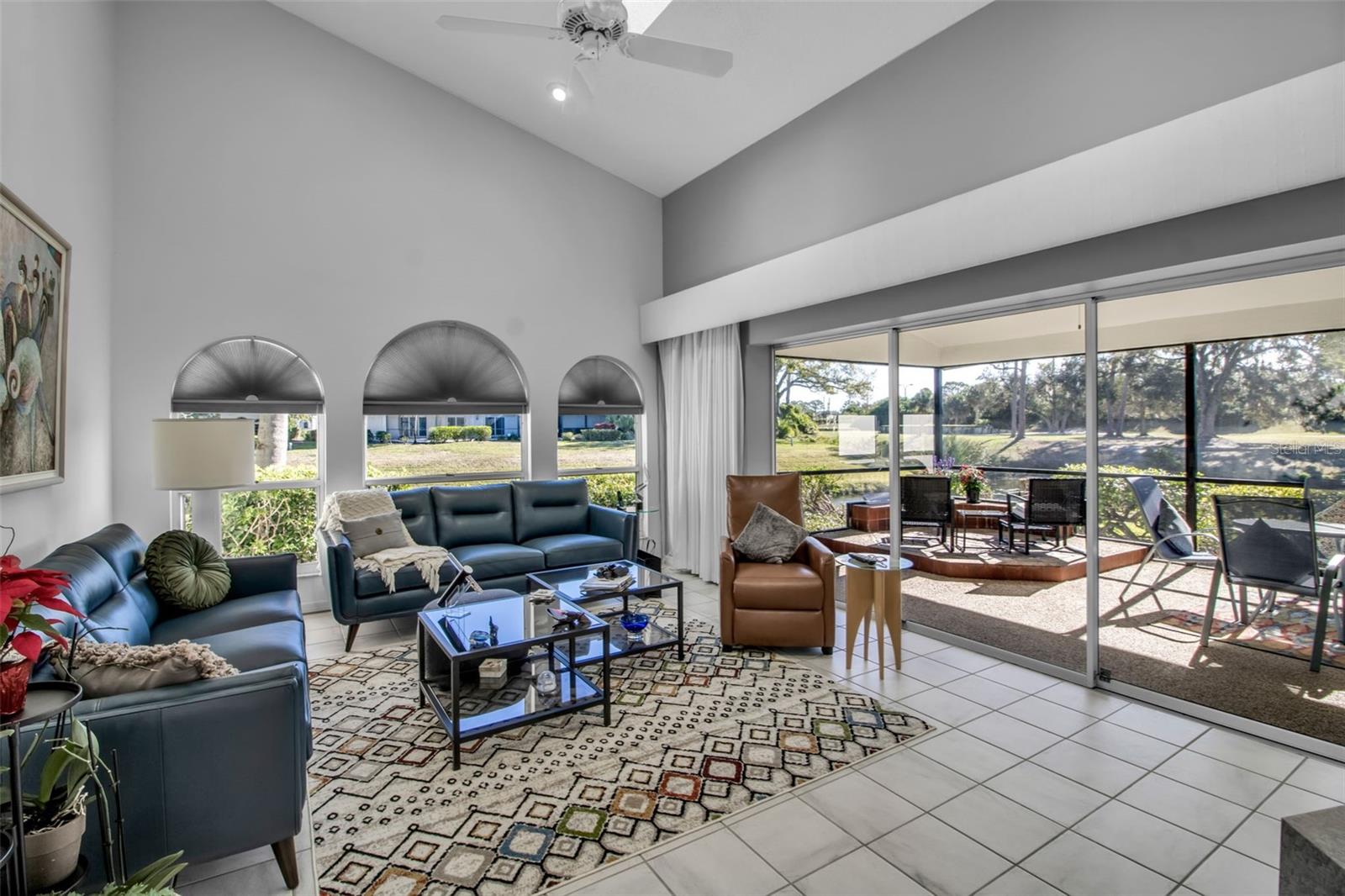 VILLA PALMERAS - Residential