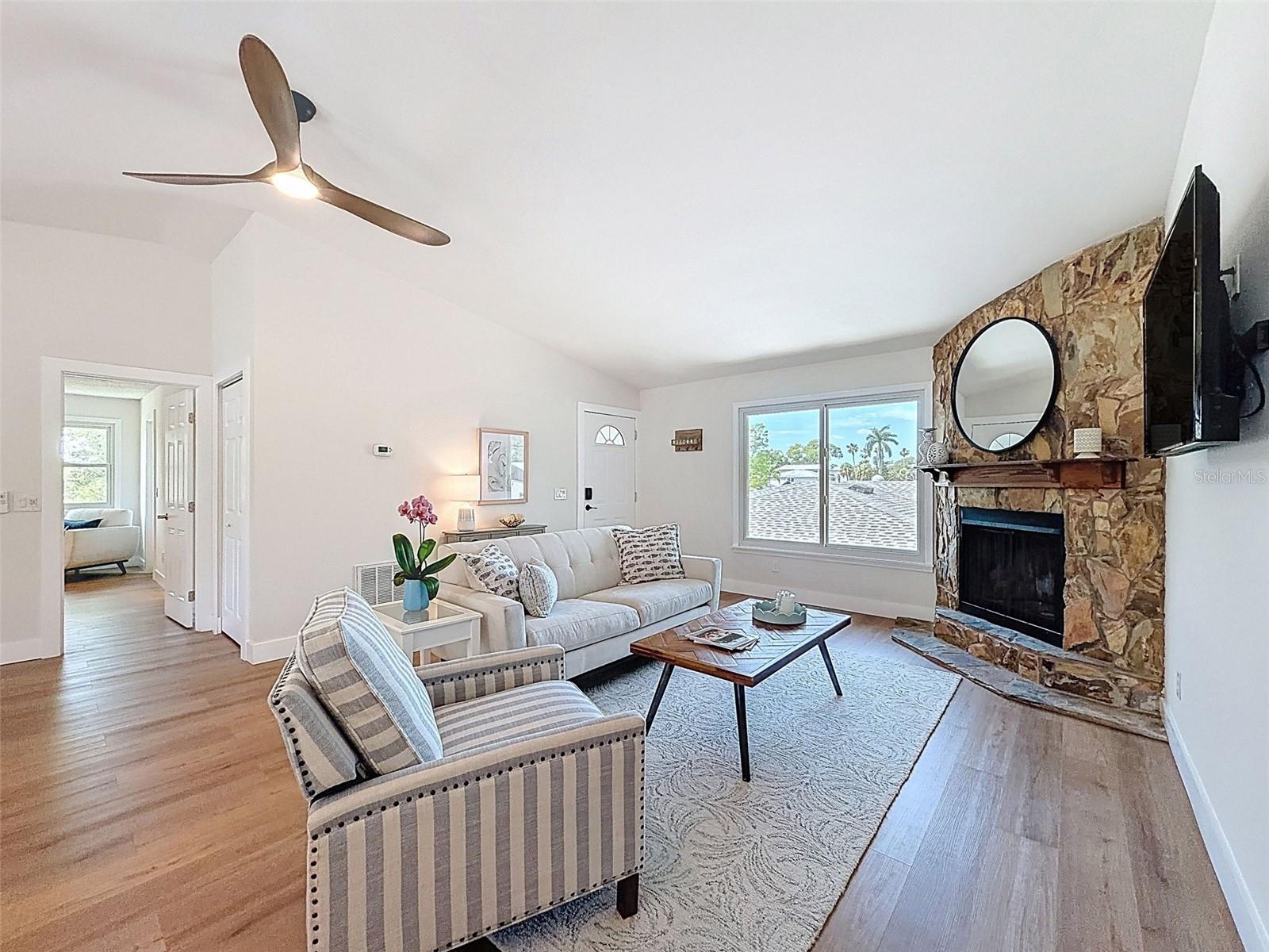 SHOREACRES CENTER - Residential