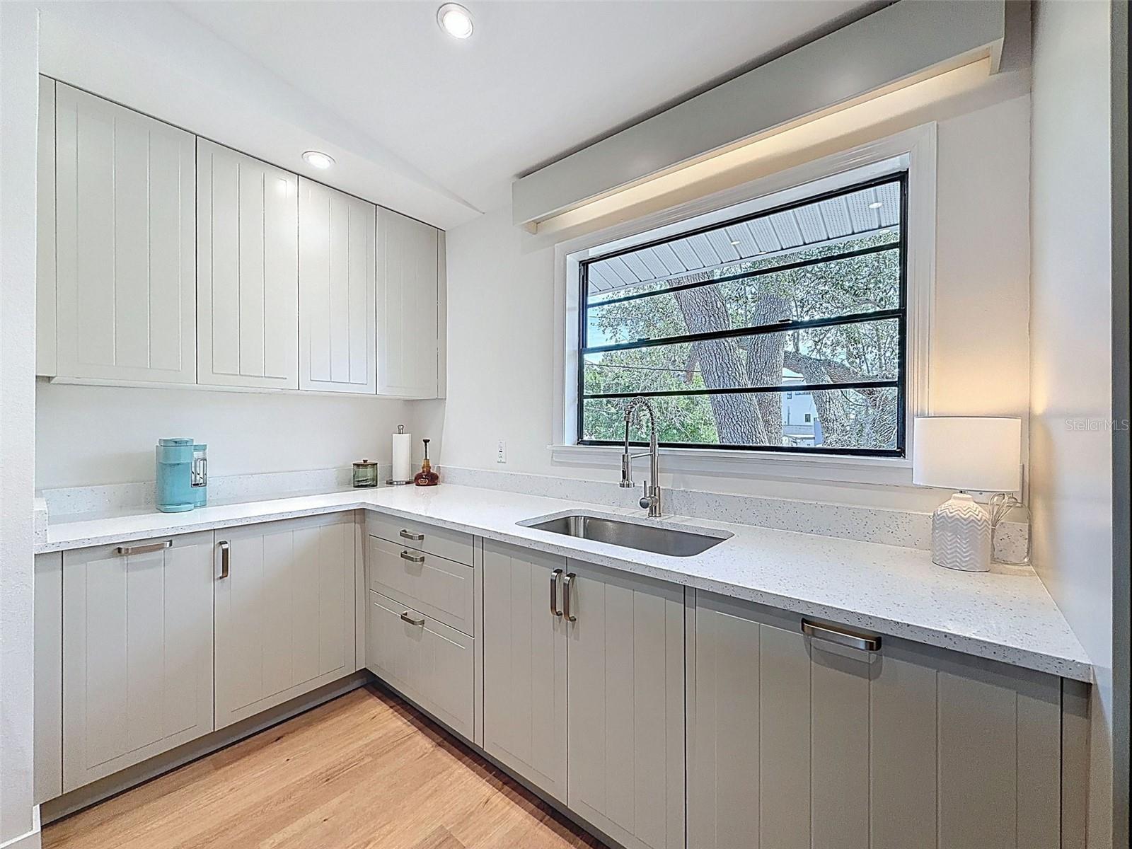 SHOREACRES CENTER - Residential