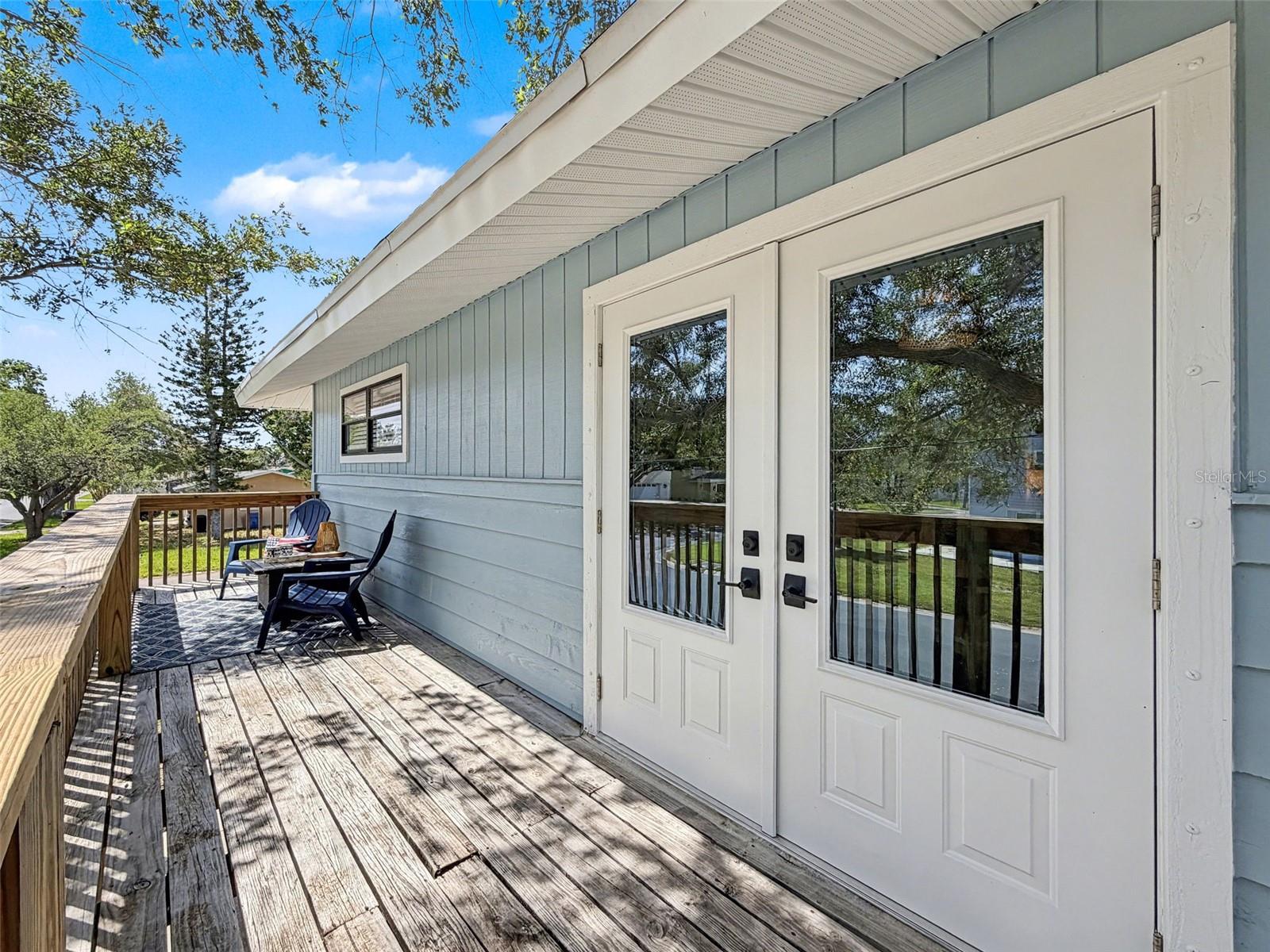 SHOREACRES CENTER - Residential