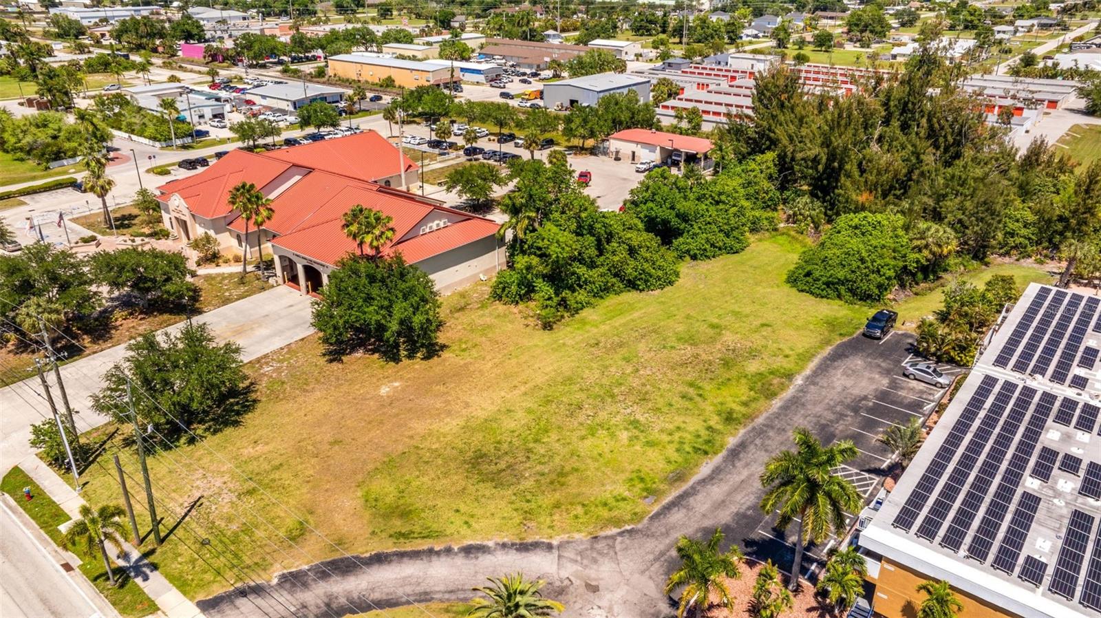 PUNTA GORDA - Land