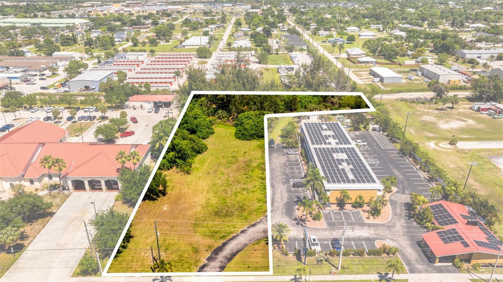 PUNTA GORDA - Land