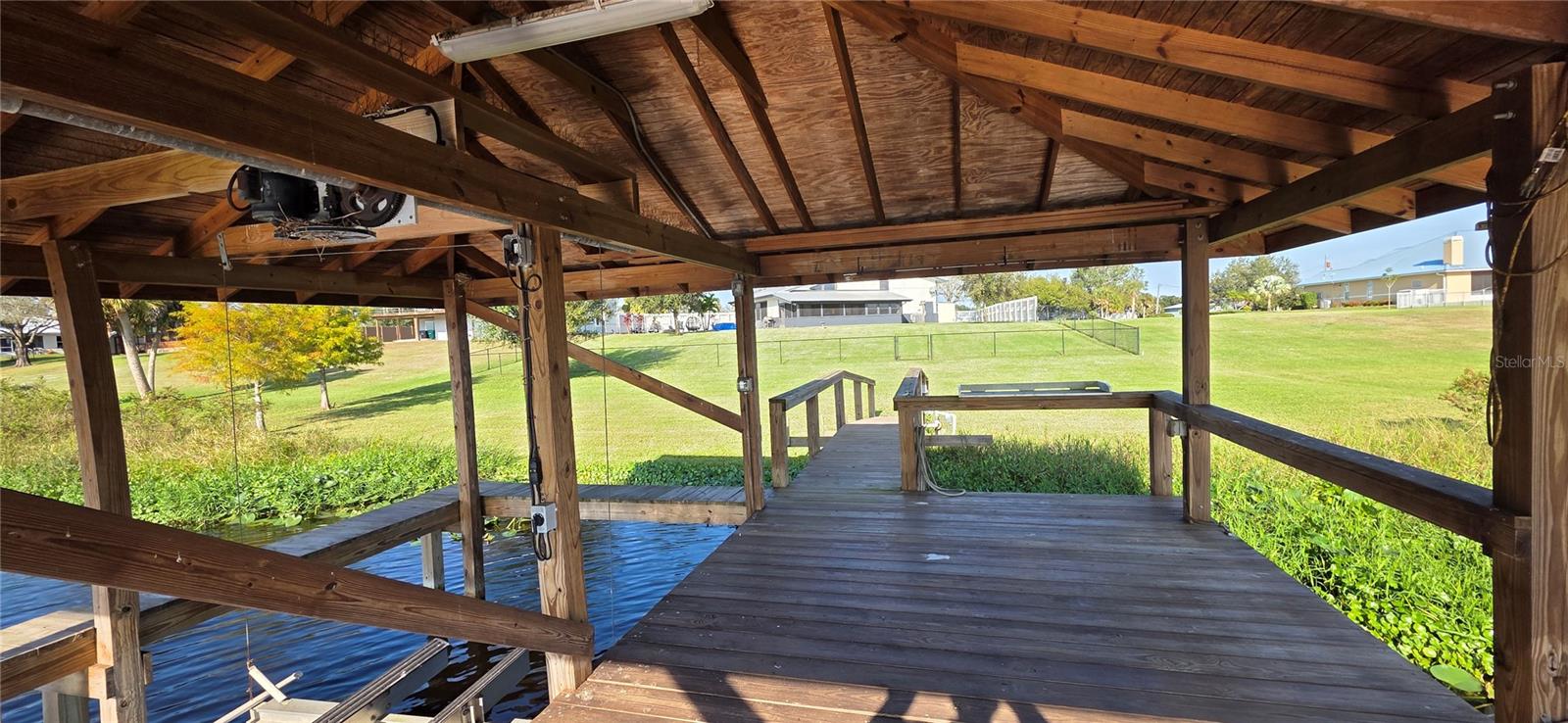 RIVER OAKS ACRES - Residential