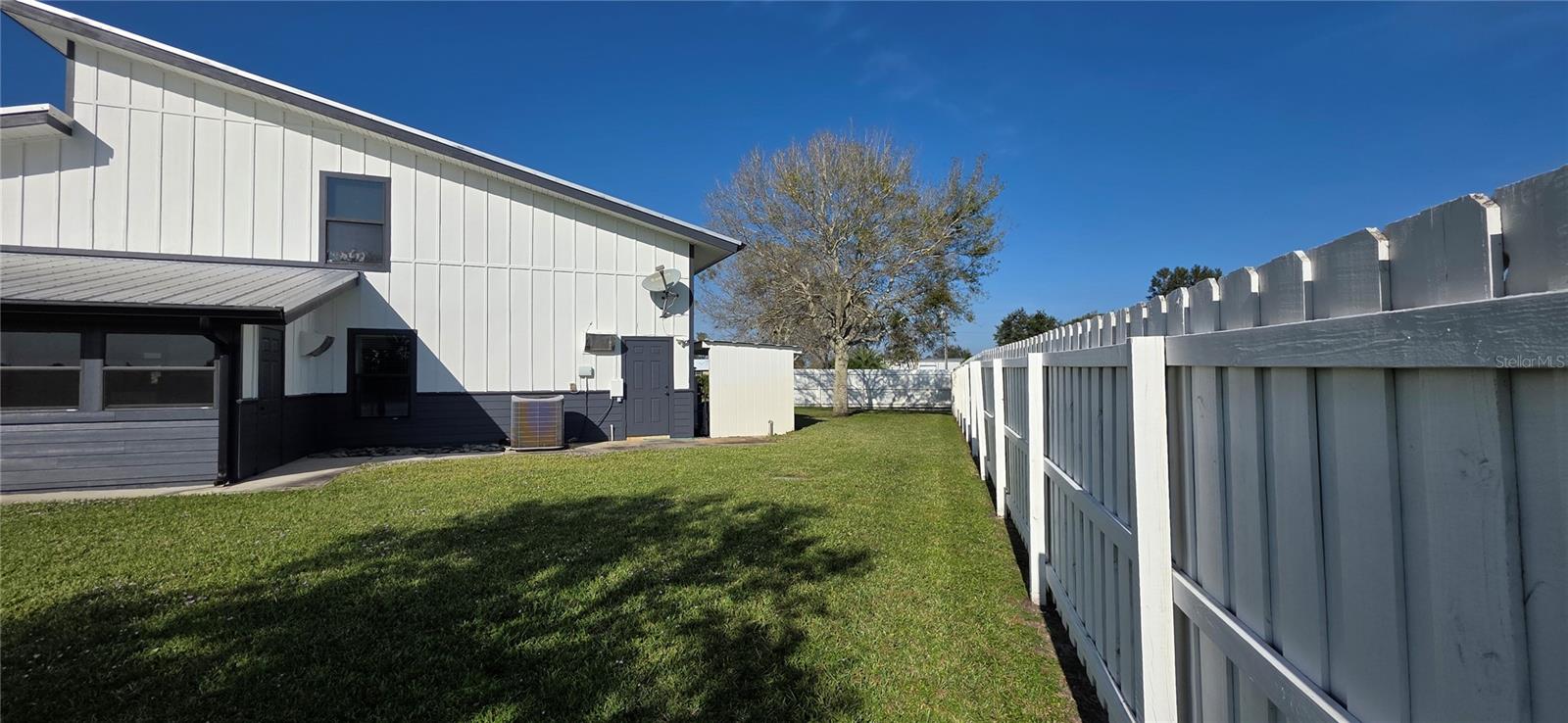 RIVER OAKS ACRES - Residential