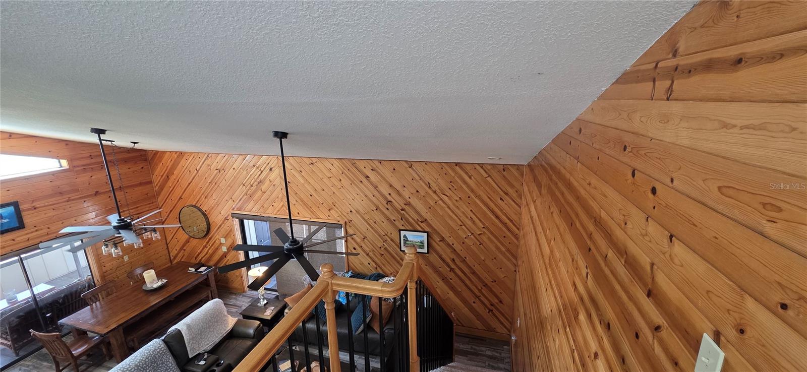 RIVER OAKS ACRES - Residential