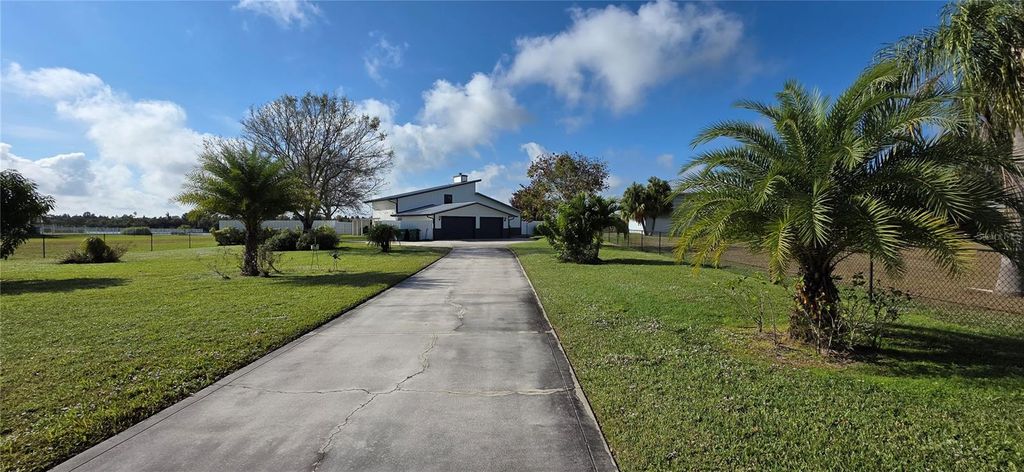 Photo of 14216 SW 144th Parkway, Okeechobee, FL 34974 (MLS # OK225766)
