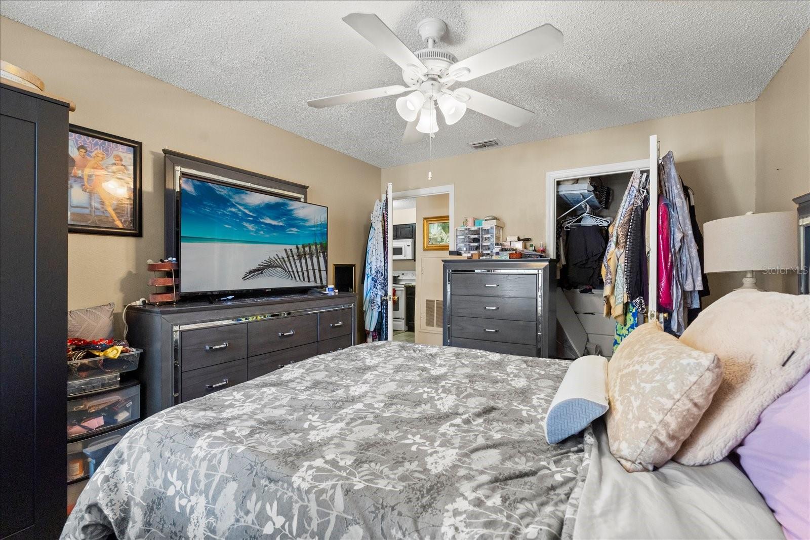 TRADEWINDS - Residential Lease