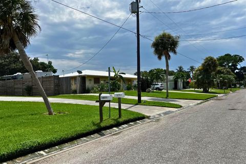 A home in SARASOTA