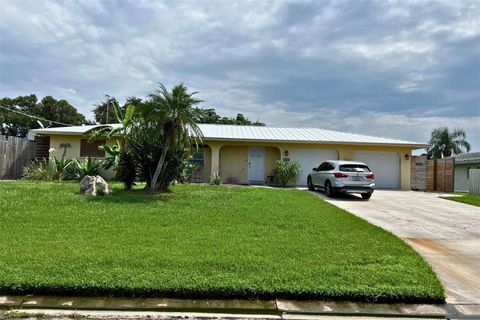 A home in SARASOTA