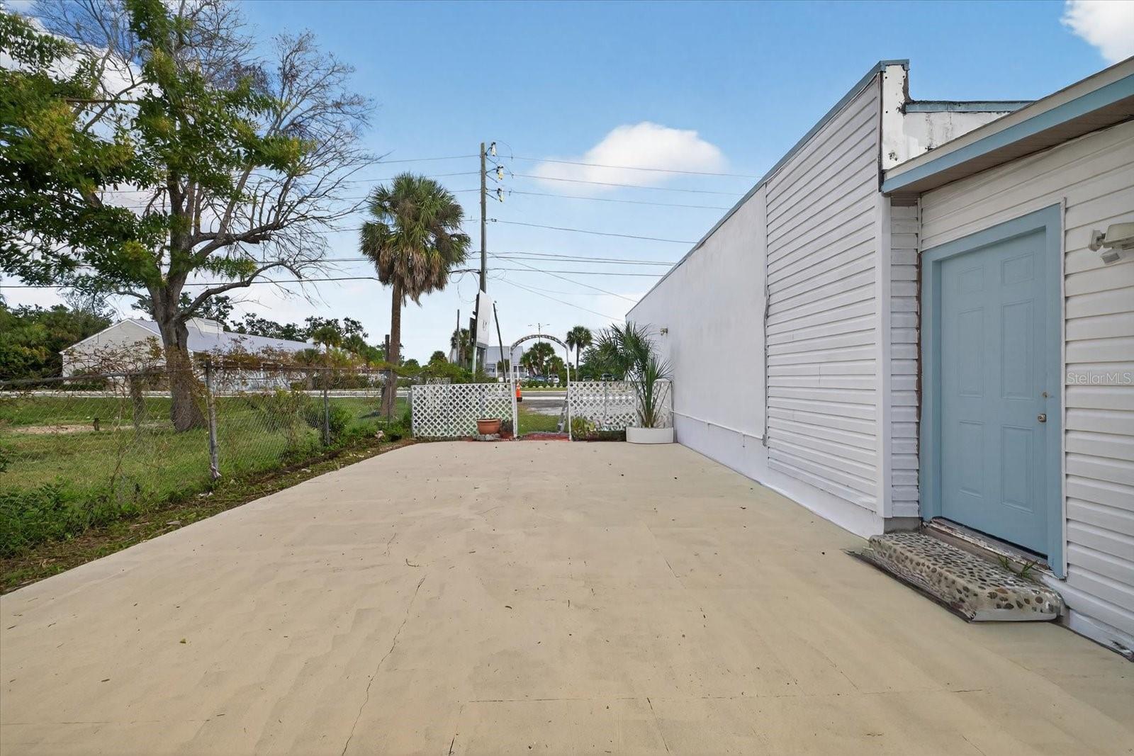 FAIRVIEW - Residential