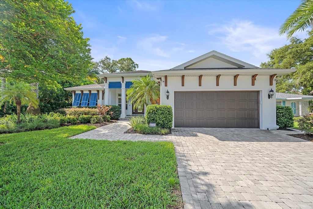 Photo of 2436 Arlington Street, Sarasota, FL 34239 (MLS # A4706402)