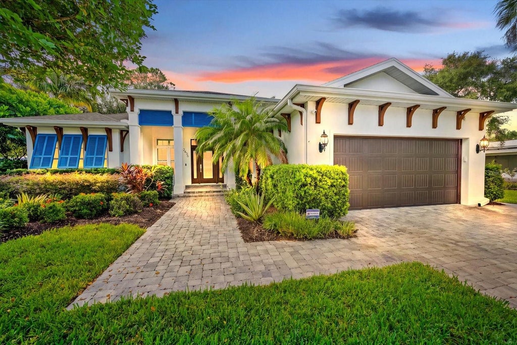Photo of 2436 Arlington Street, Sarasota, FL 34239 (MLS # A4706402)