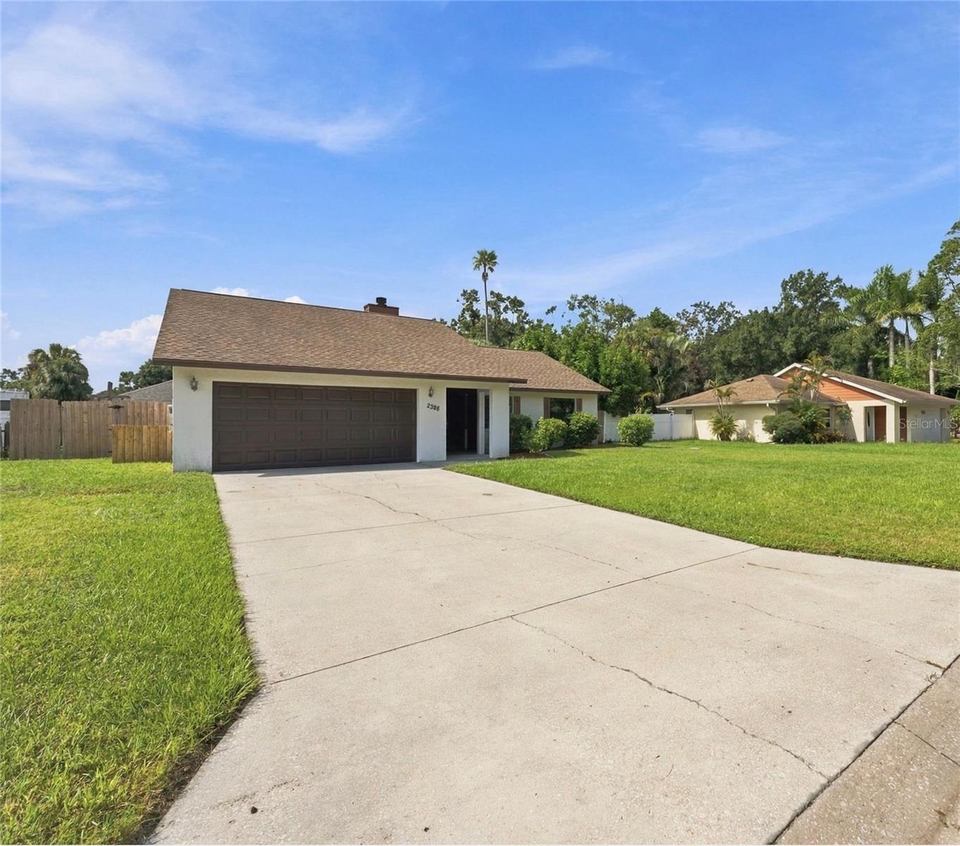 2328 SPRING OAKS CIRCLE