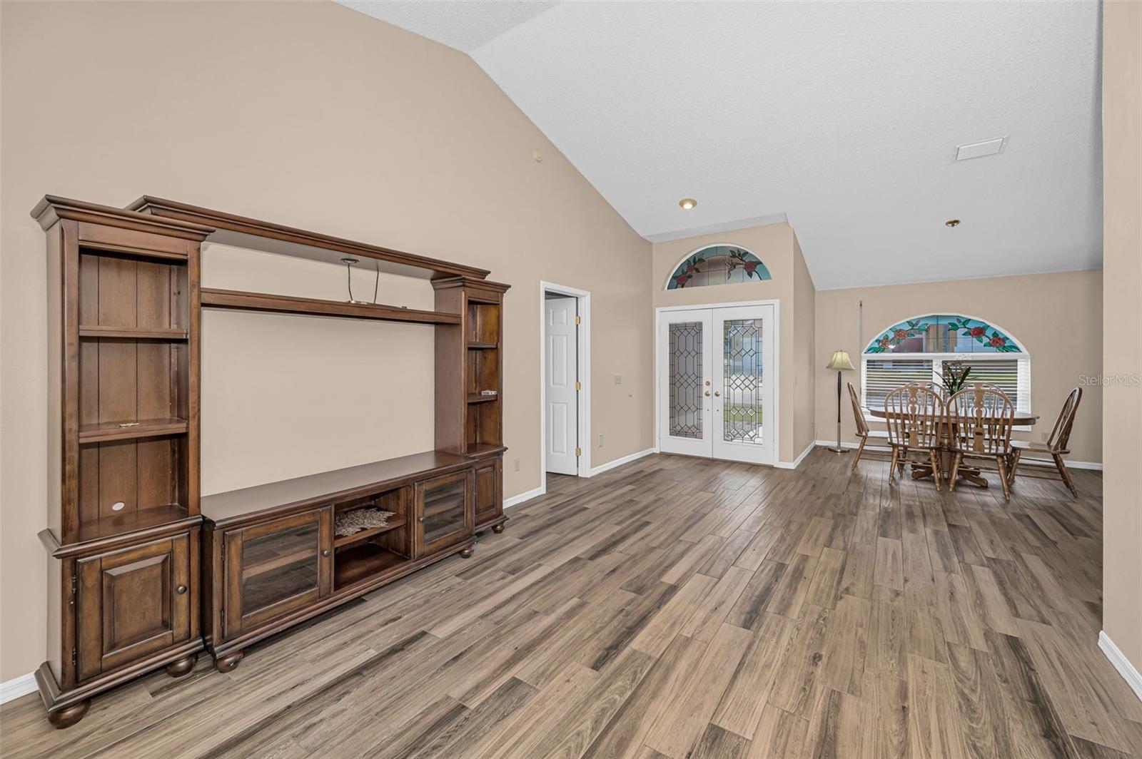 GROVES AT COBBS LANDING - Residential