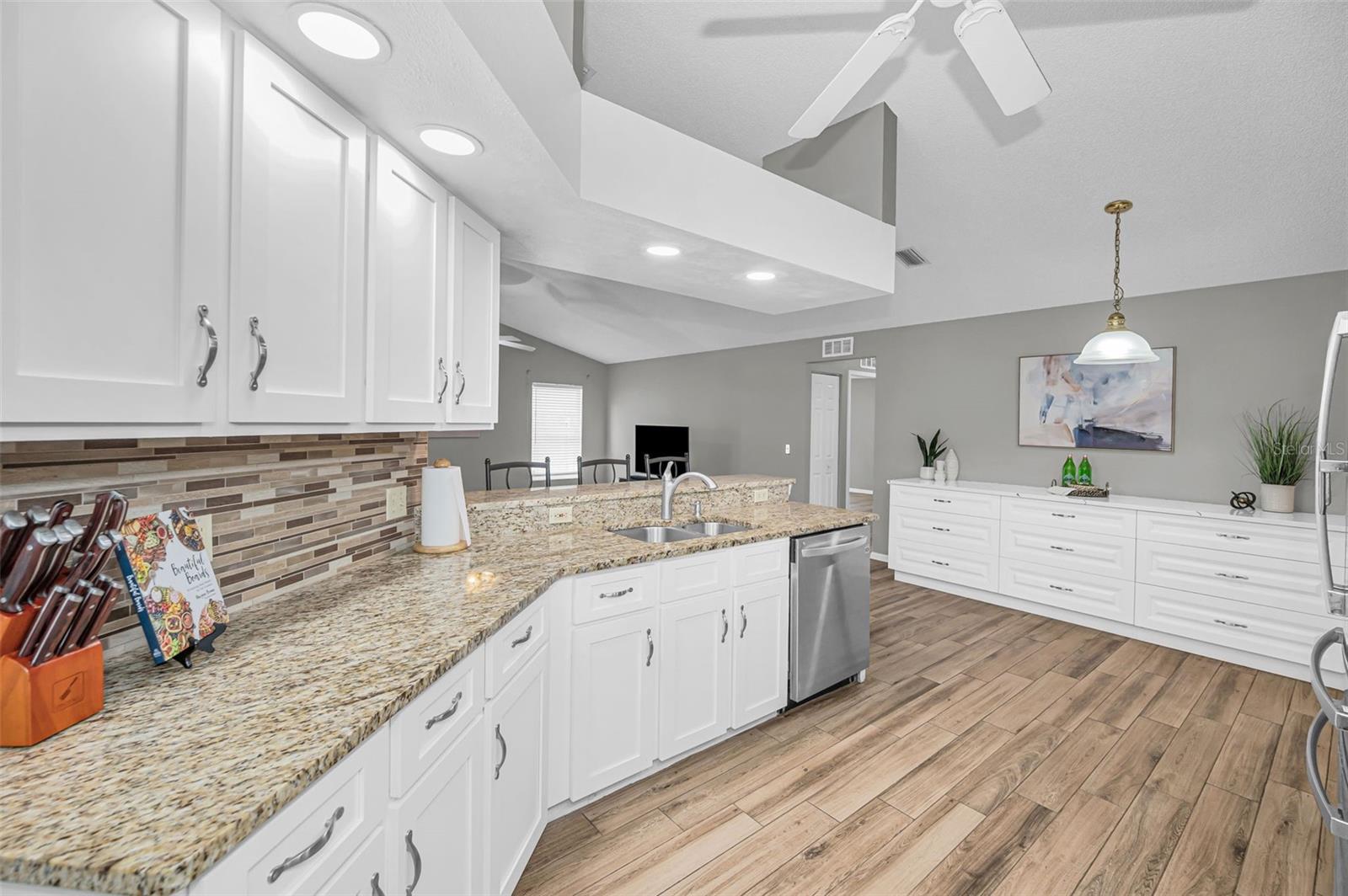 GROVES AT COBBS LANDING - Residential