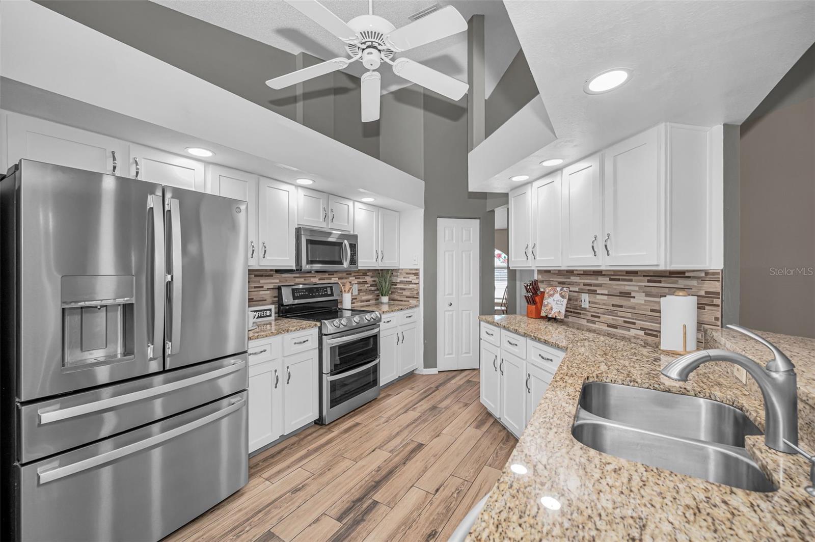 GROVES AT COBBS LANDING - Residential