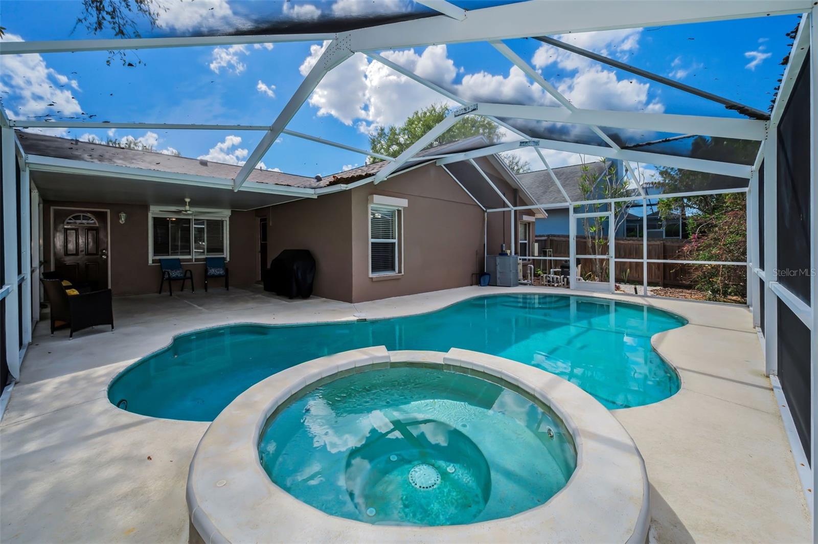 GROVES AT COBBS LANDING - Residential