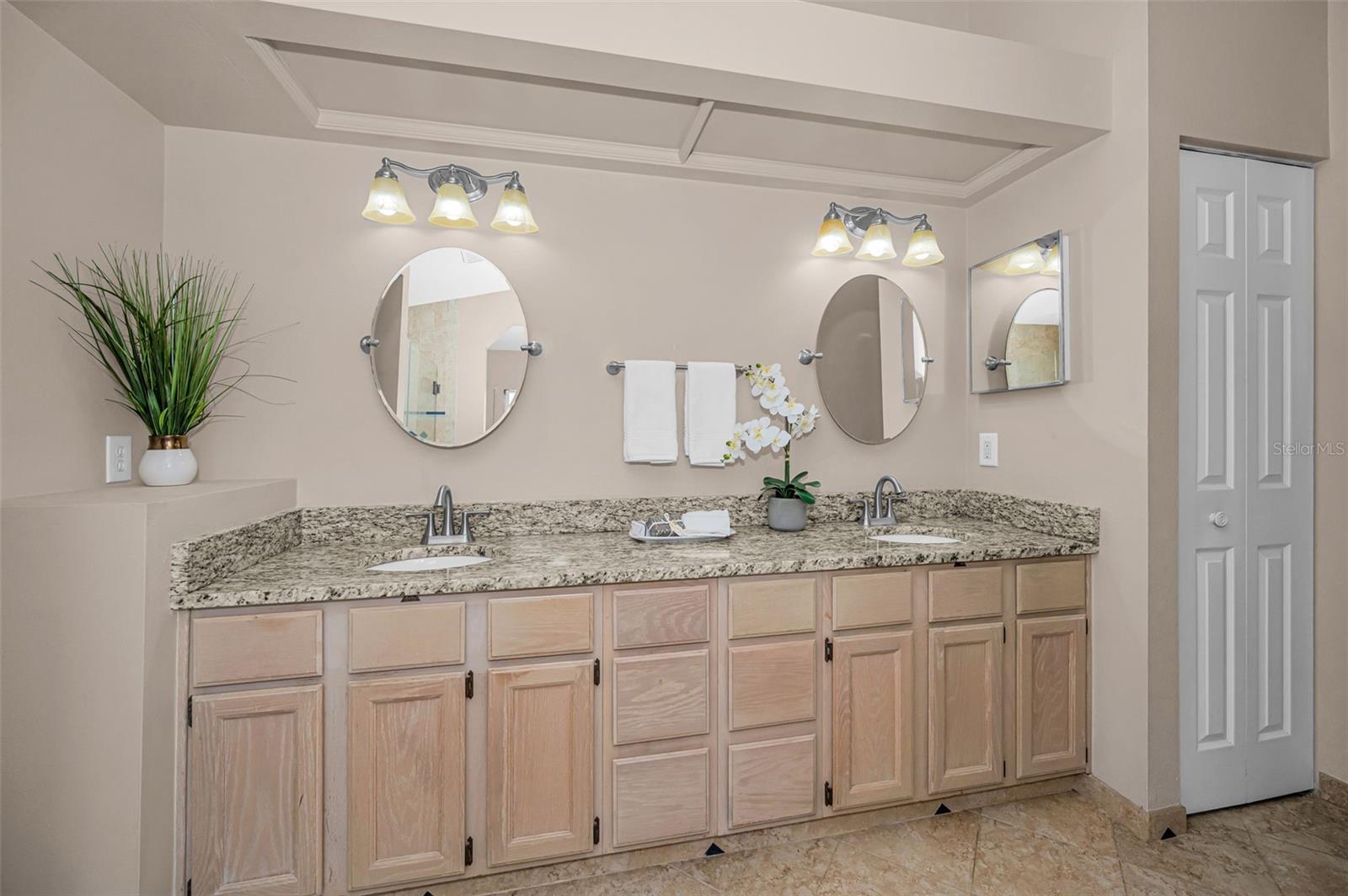 GROVES AT COBBS LANDING - Residential