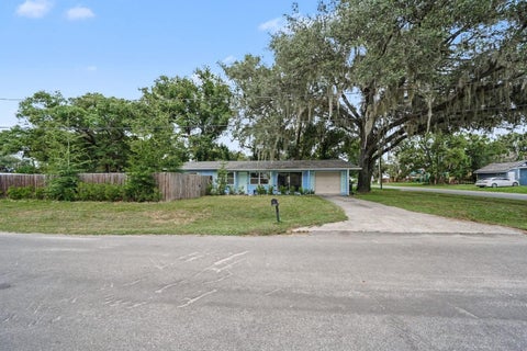 38119 7th Avenue, Zephyrhills, FL 33542