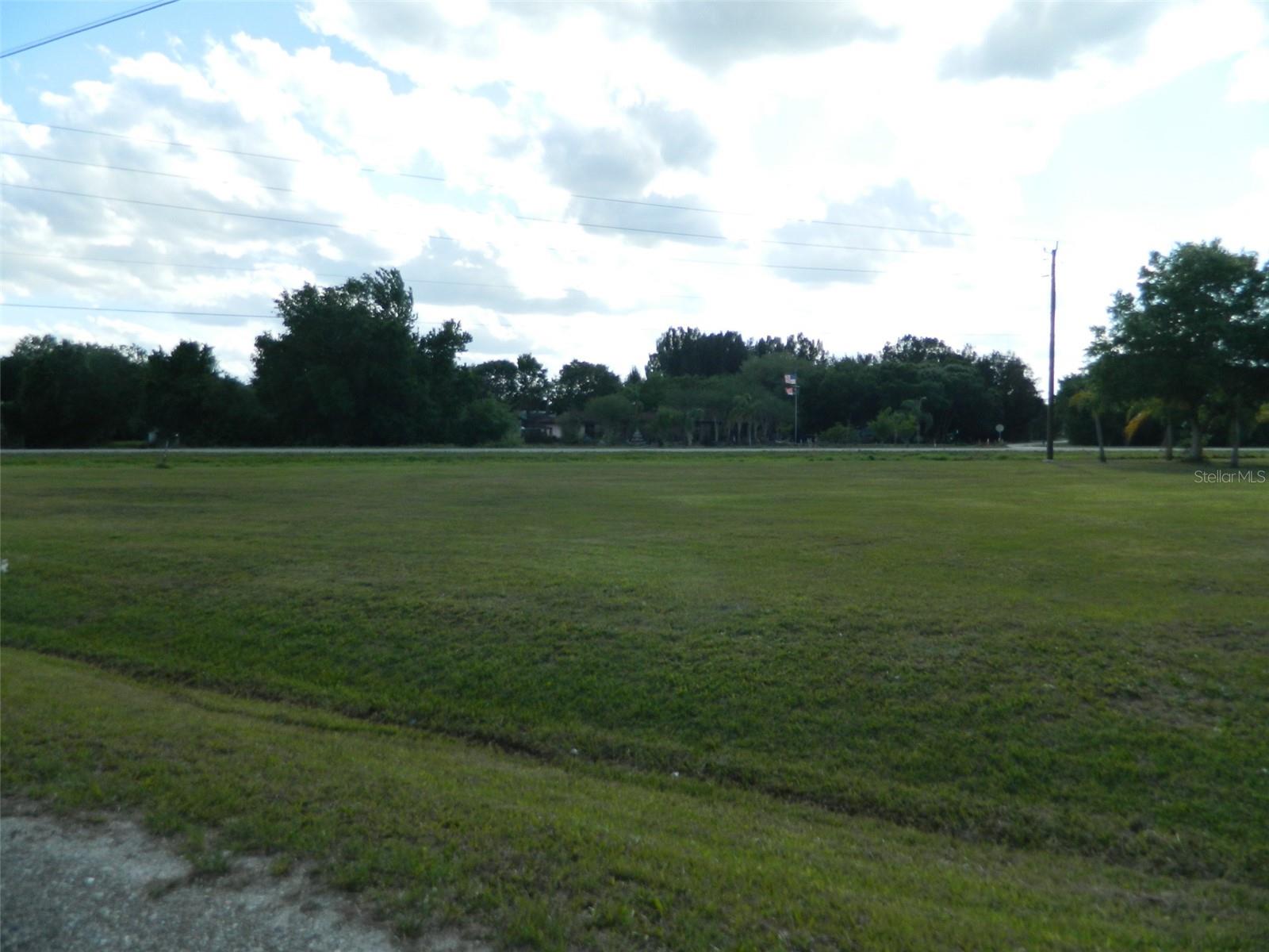 Great beautiful cleared lot for building your new home. Located on the corner of 761 and Kissimmee. Property is located near Peace River public boat ramp in Lettuce Lake. I -75 10 mins or less. Owner Financing.