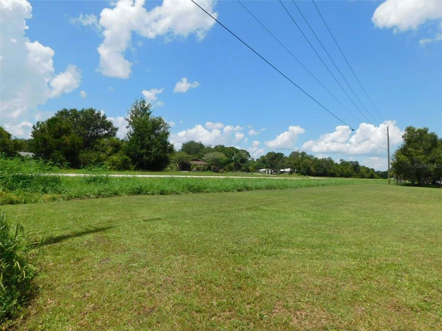 Great beautiful cleared lot for building your new home.  Located on the corner of 761 and Kissimmee.  Property is located near Peace River public boat ramp in Lettuce Lake. I -75  10 mins or less. Owner Financing.