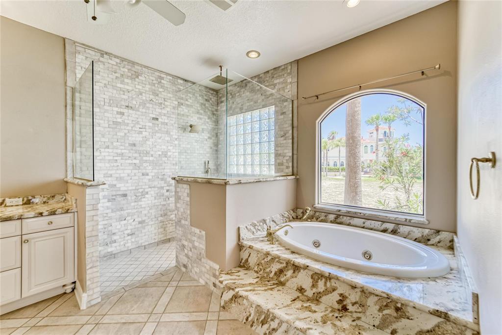 ANDALUCIA SUB - Residential