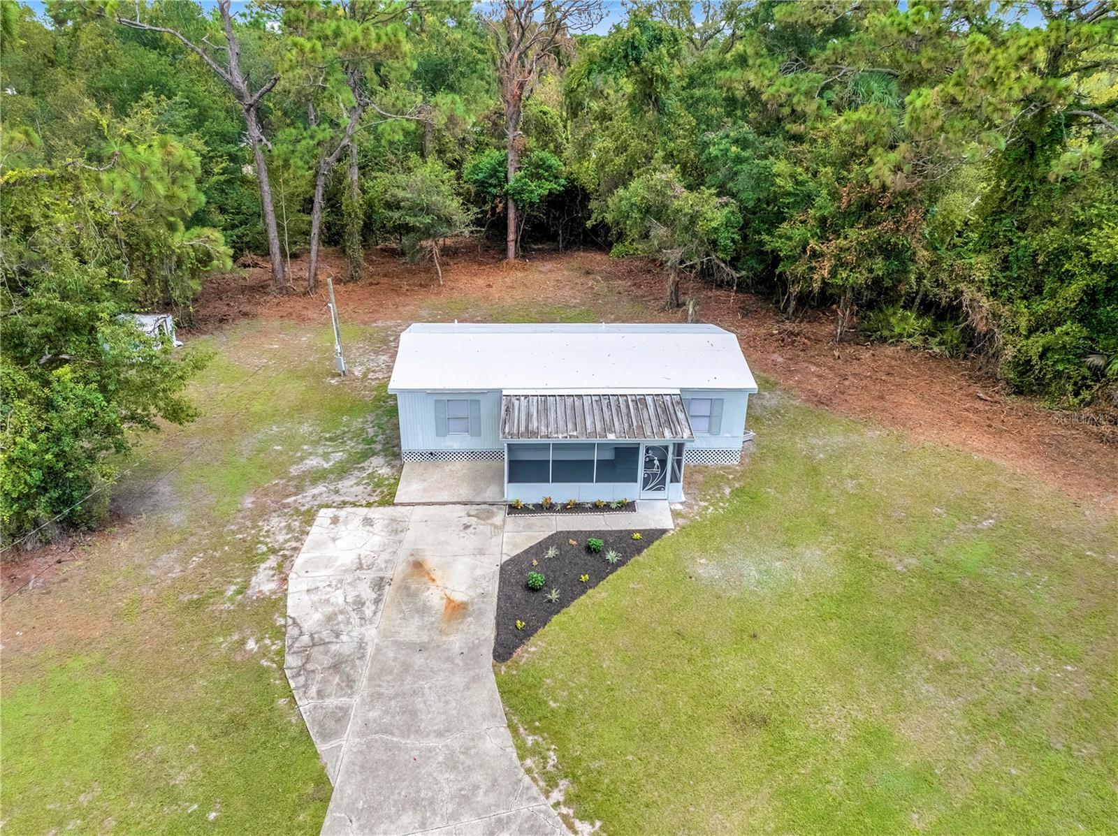 HOLIDAY ACRES UNIT 01 - Residential