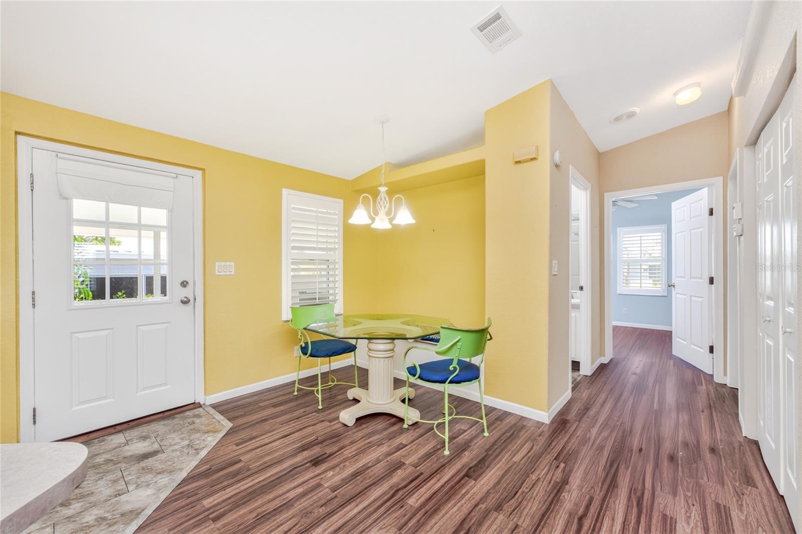 VILLAGE HOLIDAY LAKE - Residential