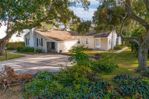 A home in TAMPA