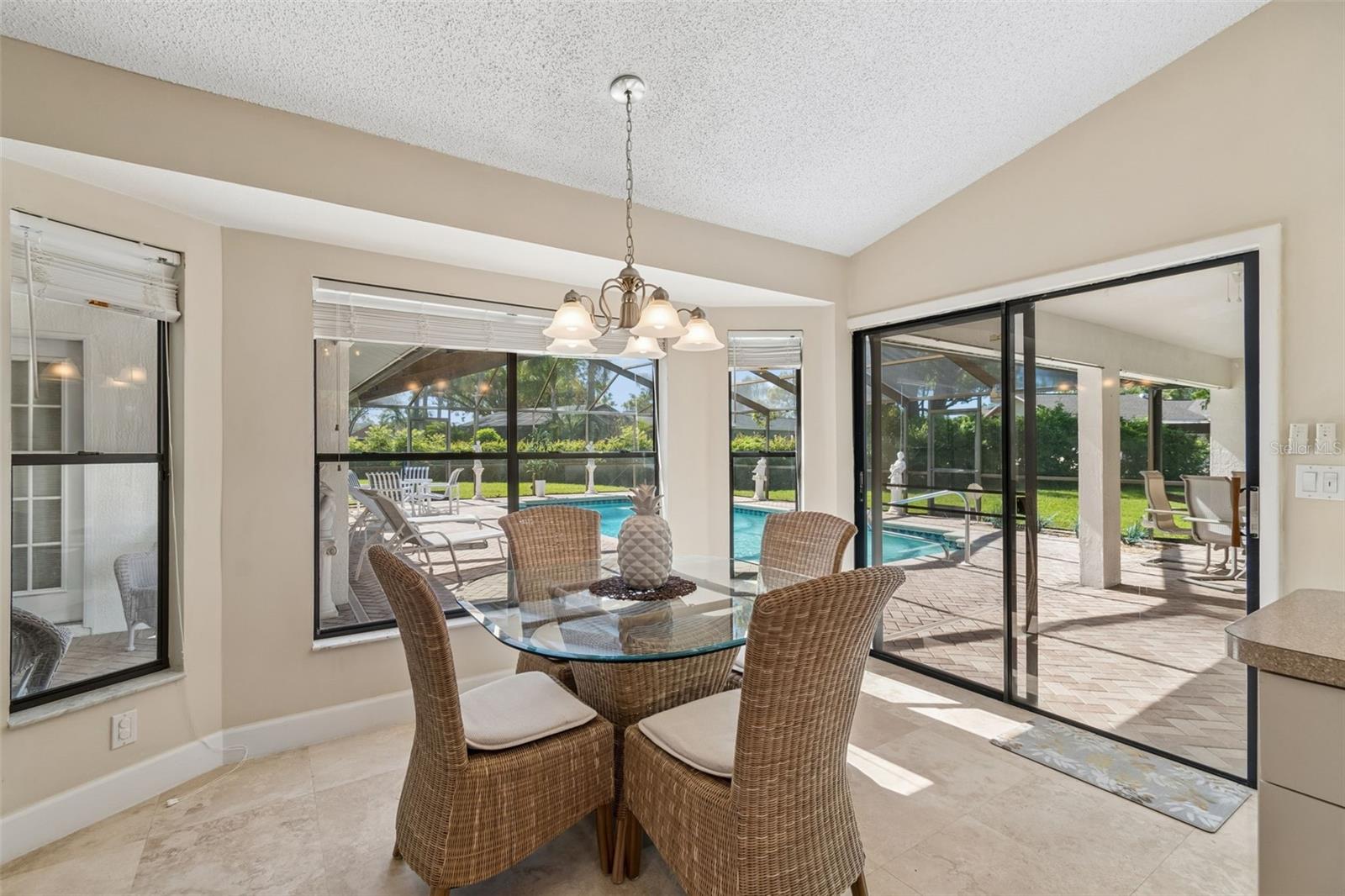 BARRINGTON WOODS PH 02 - Residential