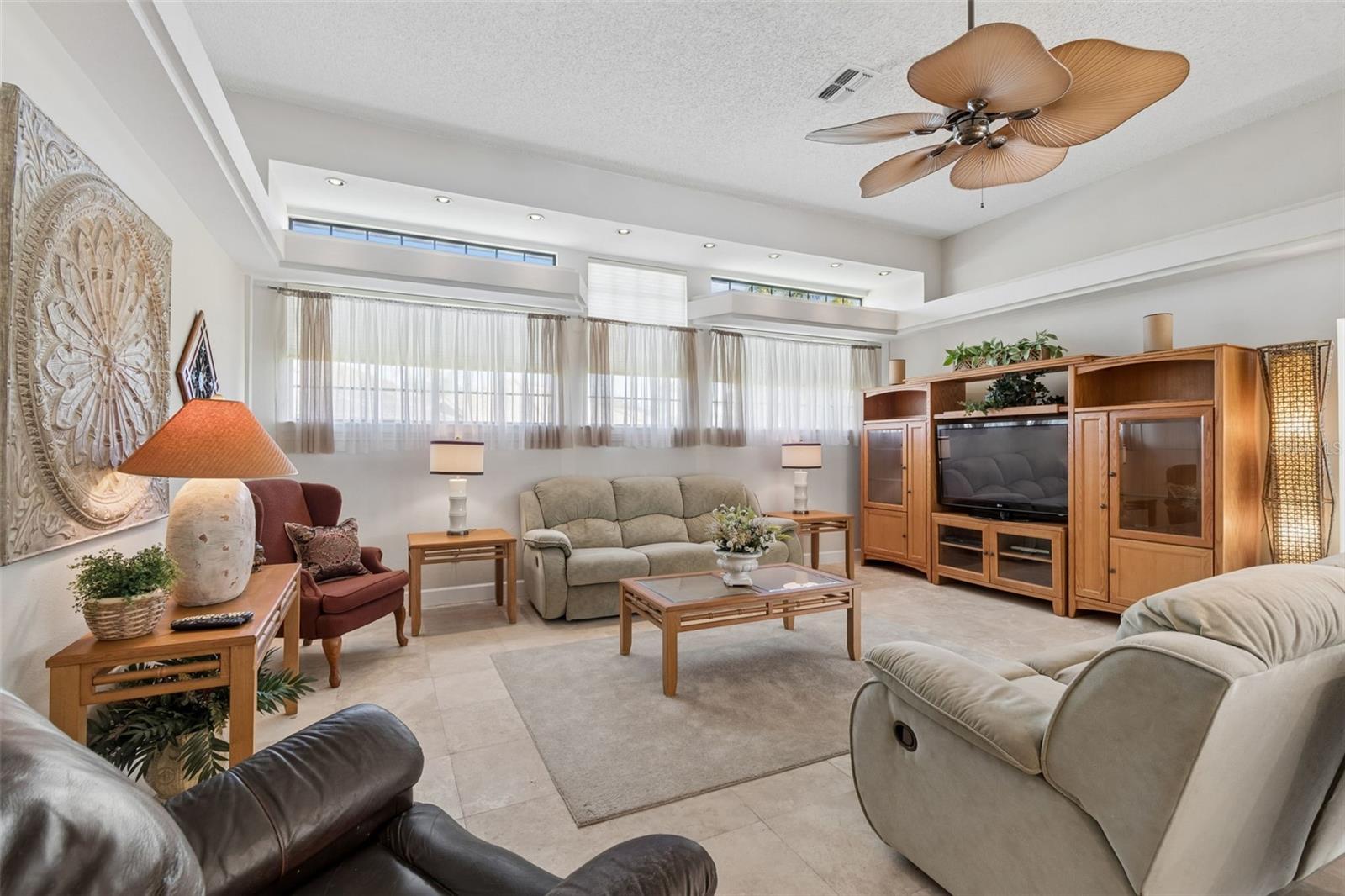 BARRINGTON WOODS PH 02 - Residential