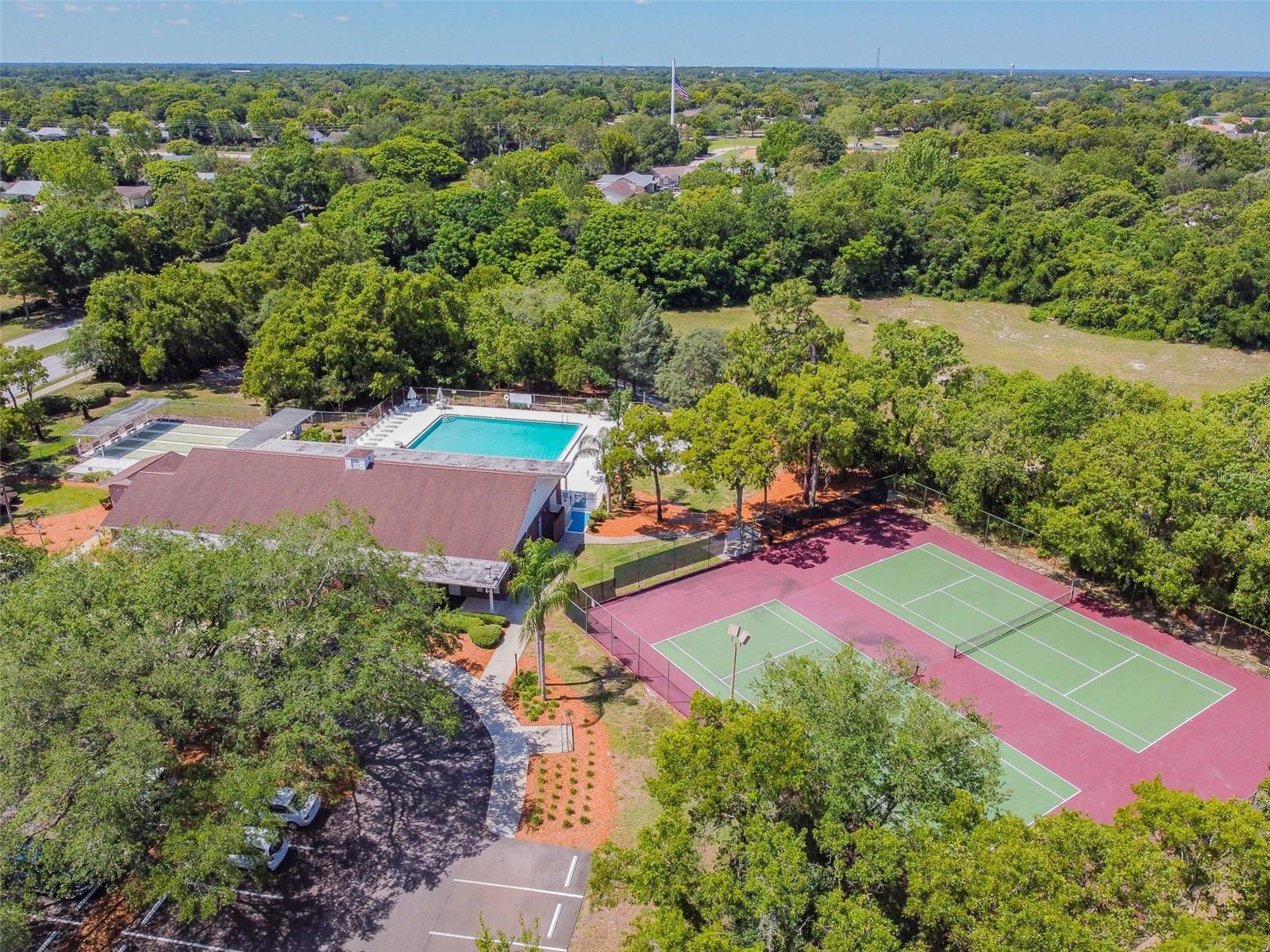BARRINGTON WOODS PH 02 - Residential
