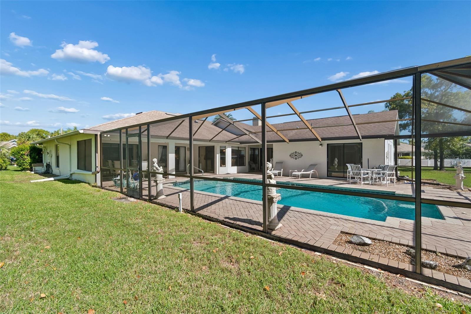 BARRINGTON WOODS PH 02 - Residential