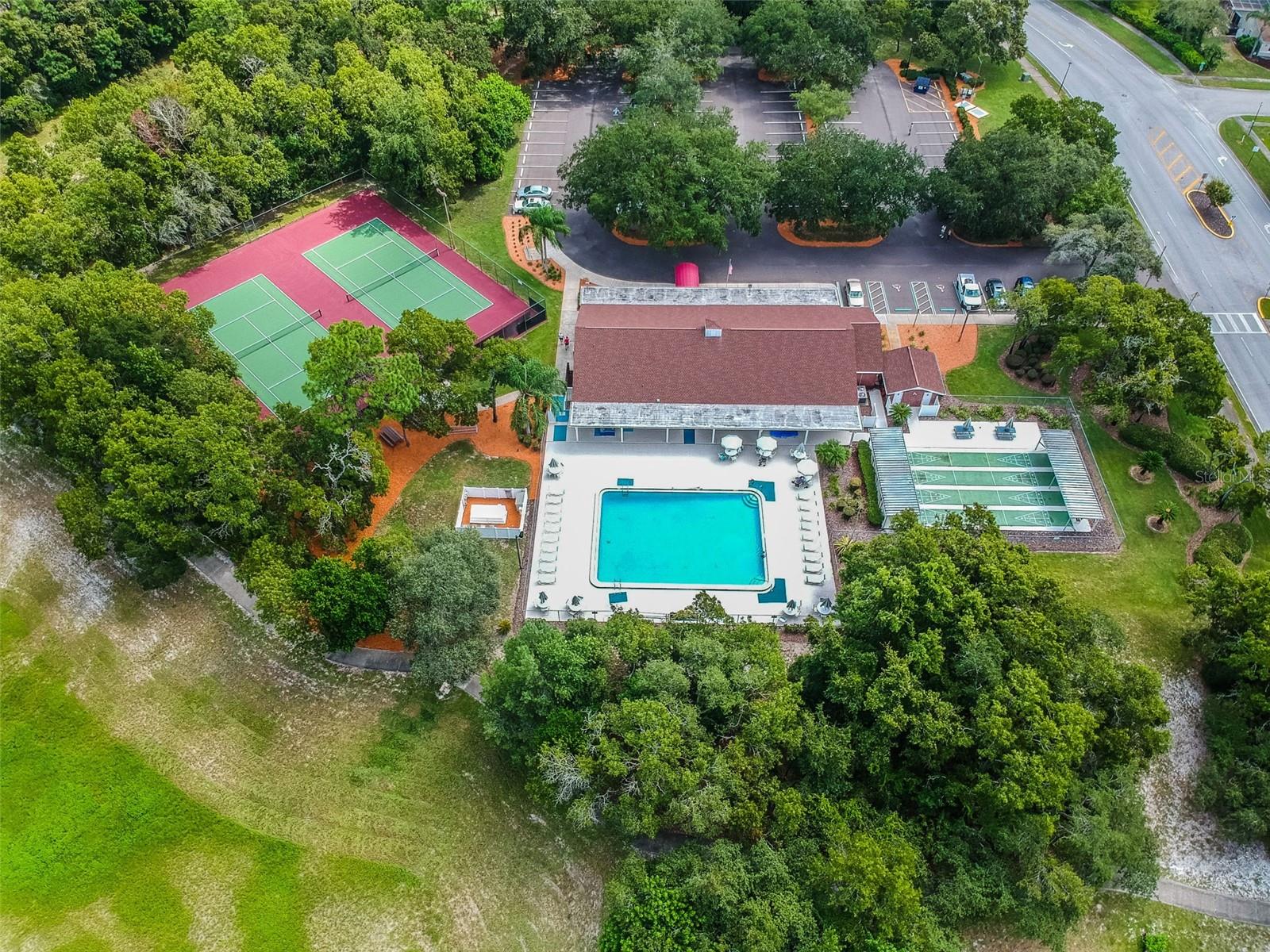 BARRINGTON WOODS PH 02 - Residential