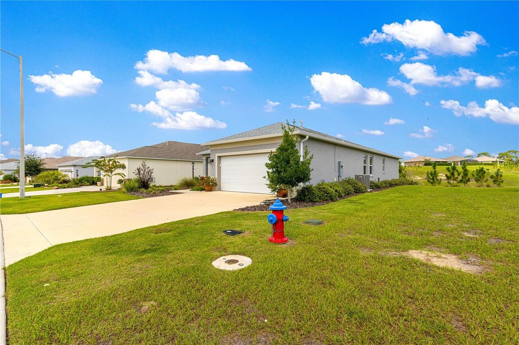 Photo of 10067 SW 97th Lane, Ocala, FL 34481 (MLS # OM711316)