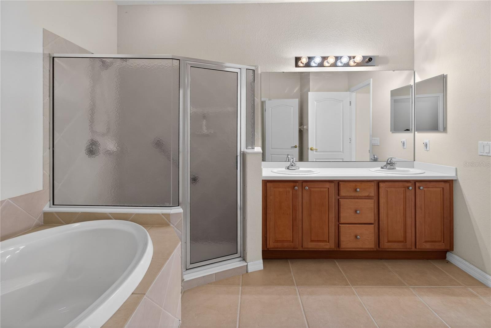 STONEYBROOK AT HERITAGE HARBOUR A-1 - Residential