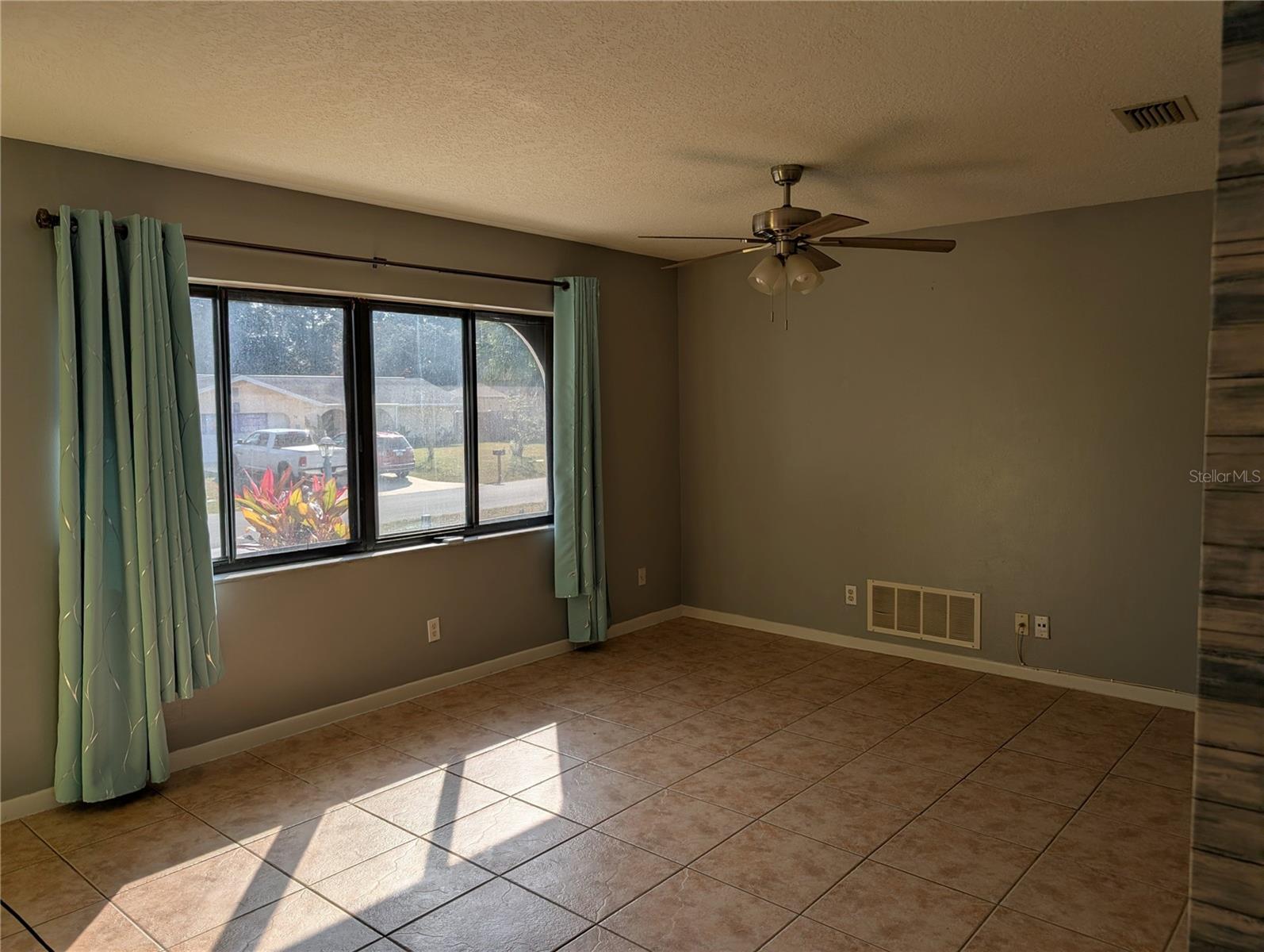 PALM COAST/BERNARD MDWS SEC 81 - Residential