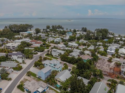 A home in ANNA MARIA