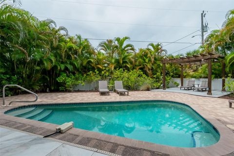 A home in ANNA MARIA