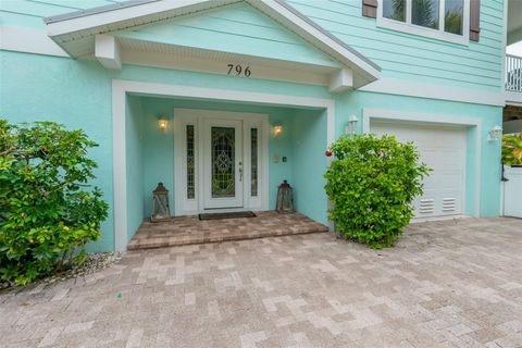 A home in ANNA MARIA